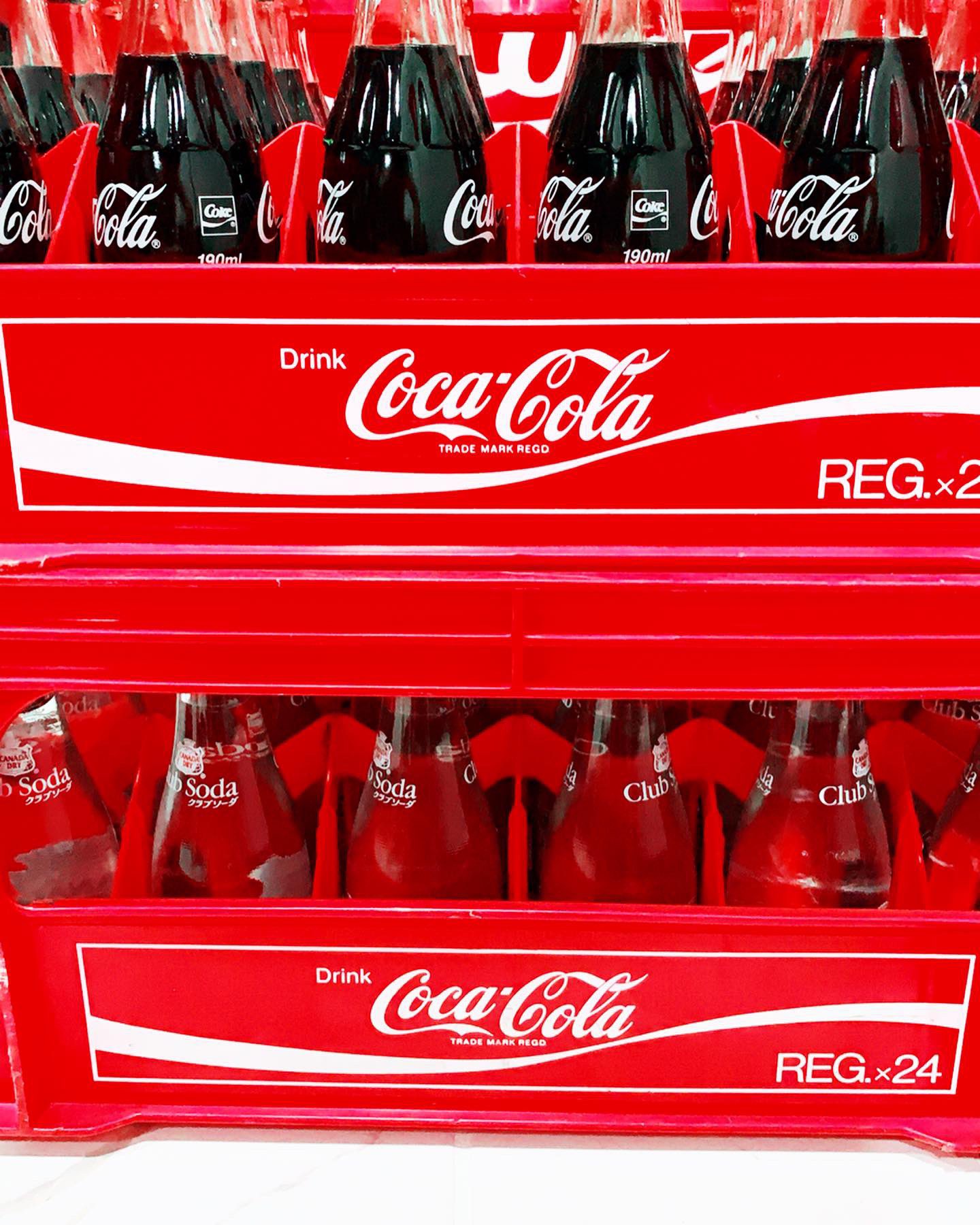 Uzivatel 浅井康太 Na Twitteru トレーニングルームの冷蔵庫へ コカコーラ製品の補充完了 コカコーラ Cokacora Georgia Clubsoda 冷蔵庫 補充完了 インテリア オシャレ オシャレな部屋 自宅 トレーニングルームのある家 コカコーラに囲まれて コーラ