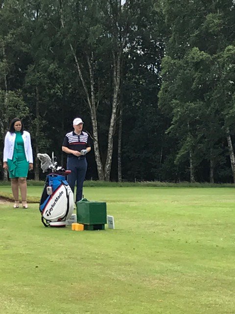 Jamie_ShenDuo's tweet photo. Our own @KevinOC41528388 about to face down the pro! #RSMevents #RSMGolf https://t.co/Ij789rdEZO