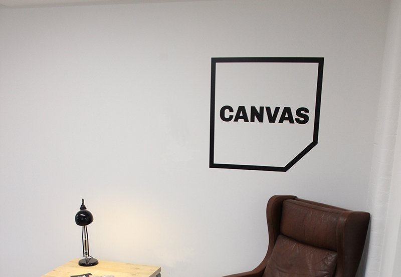 SocialEnt_UK's tweet photo. Calling SEUK members in London!

@ConnectionCrew is offering you 5% off monthly desk hire in their roomy, relaxed, stylish + sustainable spaces in SW2.

Get in touch at hello@canvasbrixton.space for more info &amp; say you're a member https://t.co/eC8FYYOpku 

#socent #BuySocial https://t.co/dNGOukaPZk