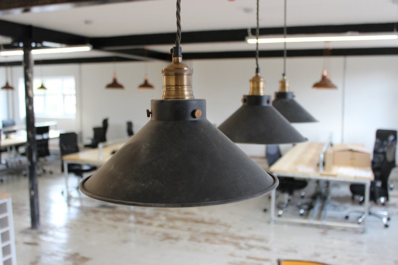 SocialEnt_UK's tweet photo. Calling SEUK members in London!

@ConnectionCrew is offering you 5% off monthly desk hire in their roomy, relaxed, stylish + sustainable spaces in SW2.

Get in touch at hello@canvasbrixton.space for more info &amp; say you're a member https://t.co/eC8FYYOpku 

#socent #BuySocial https://t.co/dNGOukaPZk