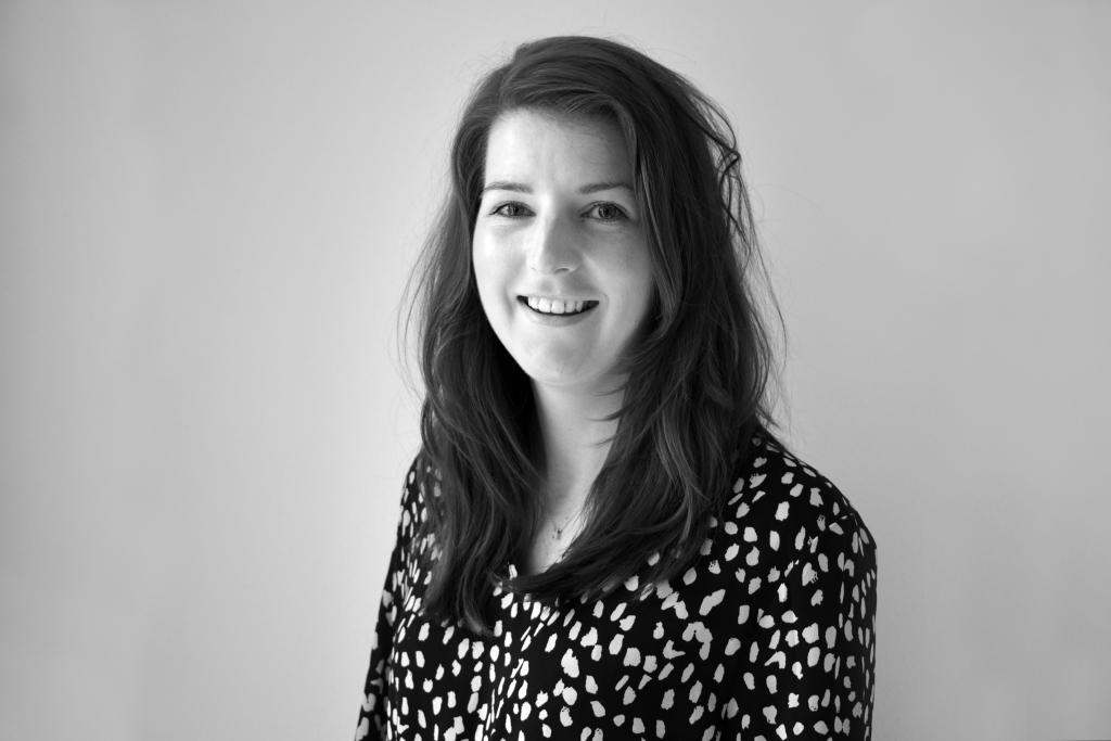 We zijn inmiddels een maandje verder, maar wij stellen jullie alsnog graag voor aan onze "nieuwe" collega Nikki van Beek  ow.ly/uyAC50uSrD0 #nieuw #collega #pr #influencer #consultant