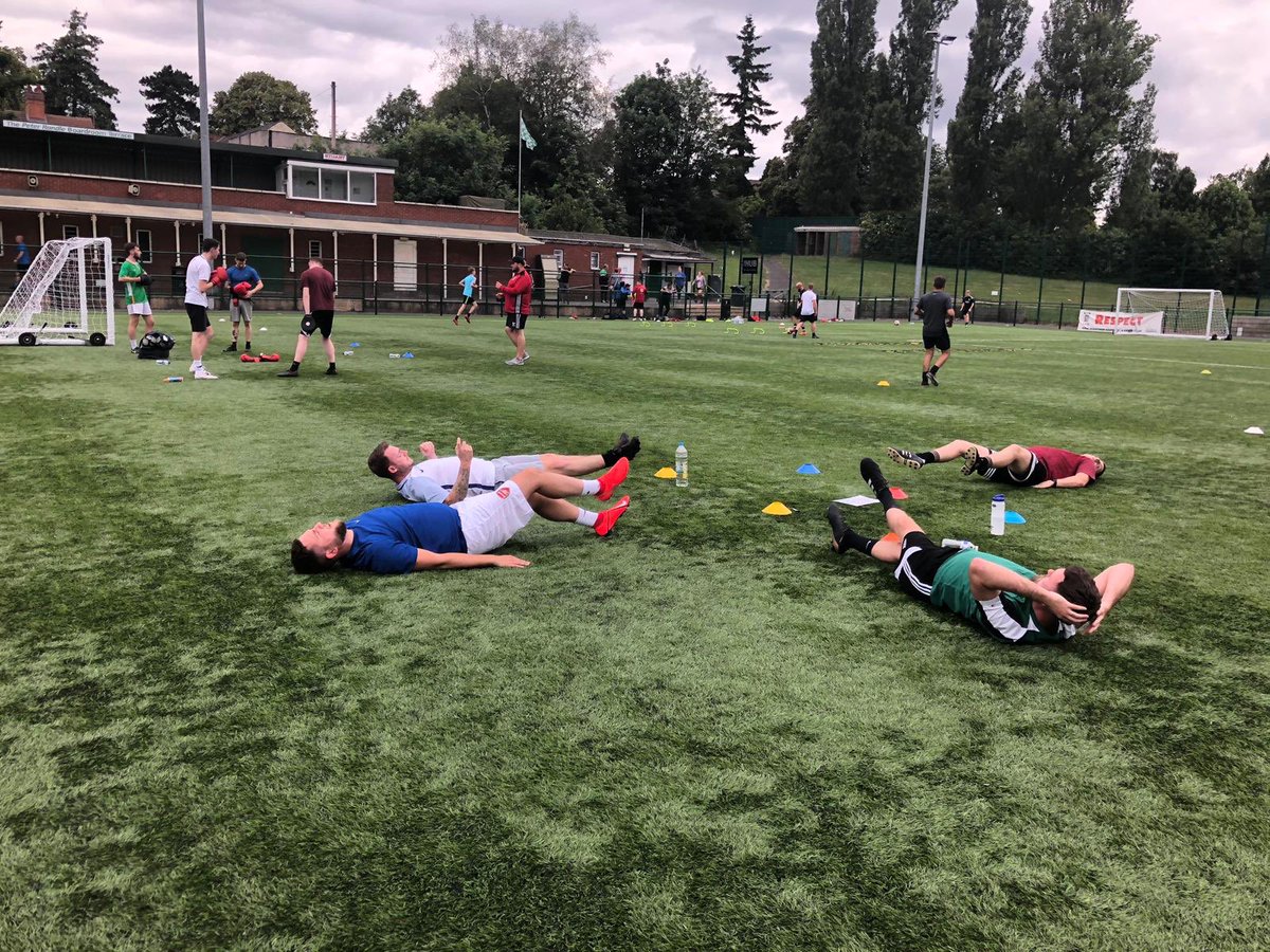 STJFFC's tweet photo. First pre-season session back for the #STJFFC bhoys 💪🏻

Shout out @TomPurnell92 and @nicolanixon for the training drills.

Onwards.....

#UTF 🔴⚫️ https://t.co/T2An0WKHmw