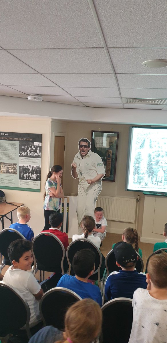 Springwood_Prm's tweet image. #SpringConwy and #SpringHarlech having their introduction this morning at the home of @GlamCricket. 2 of them even got married! #SwalecStadium