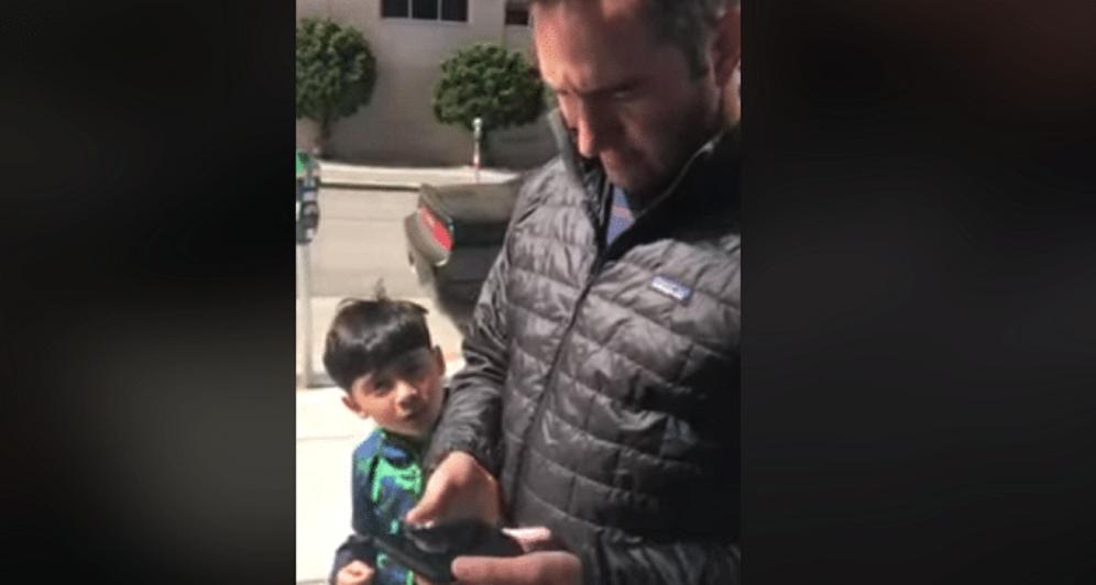 JimColl00201101's tweet photo. Opinion: YouTube Executive Christopher Cukor Called the Police on a Black Engineer #StandingWhileBlack https://t.co/MyfMqVlRNd https://t.co/p5kEeGEqsE