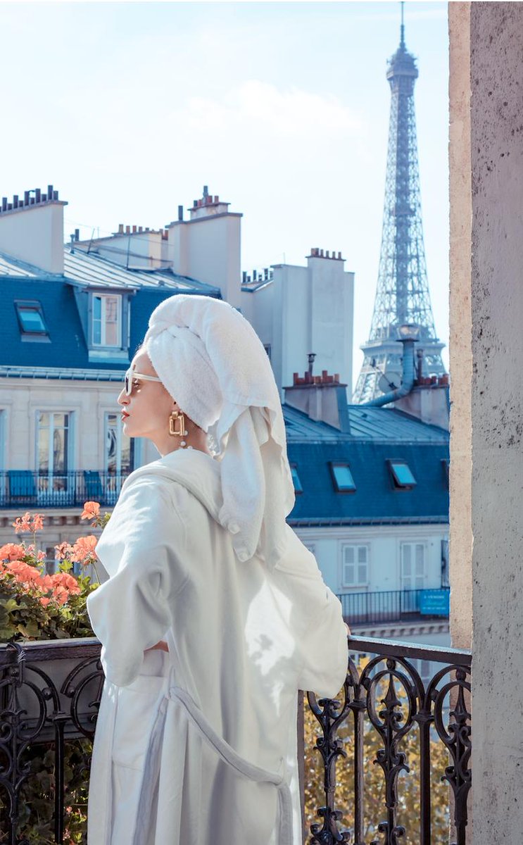 Soak in all the French art de vivre with what Sofitel has to offer alongside the best companion, the glamorous Iron Lady. #LiveTheFrenchWay bit.ly/2Njxs6J