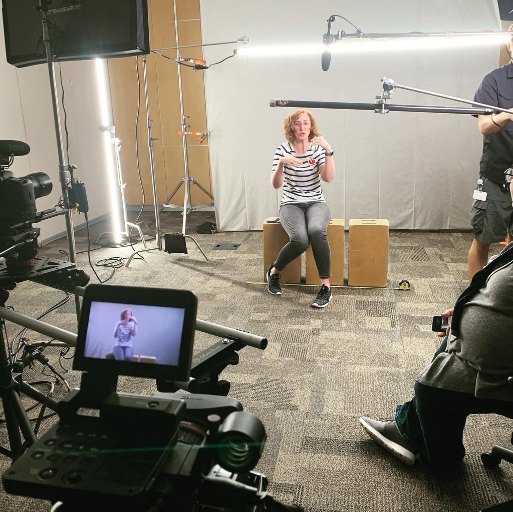 LCALightsCamera's tweet photo. #Behindthescenes with @hdco
Here’s a screencap from a recent #Nielsen #videoshoot. Want to see how we did it? Scroll to view the lighting setup.
#harringtondesigncompany #hdco #canonc300 #litemat4 #quasarlight #directorofphotography #keygrip #gafferslife #setlife #onset #bts https://t.co/IHby67CQKa