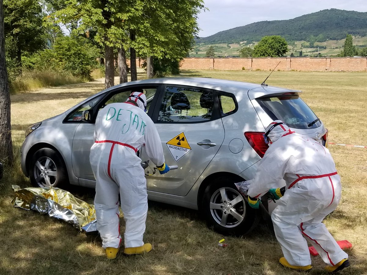 IAEANS's tweet image. EXERCISE! At the training for first responders to #radiological emergencies in #Traiskirchen, #Austria, participants spent today responding to a simulated transport accident. #firstresponse #training #emergencyresponse