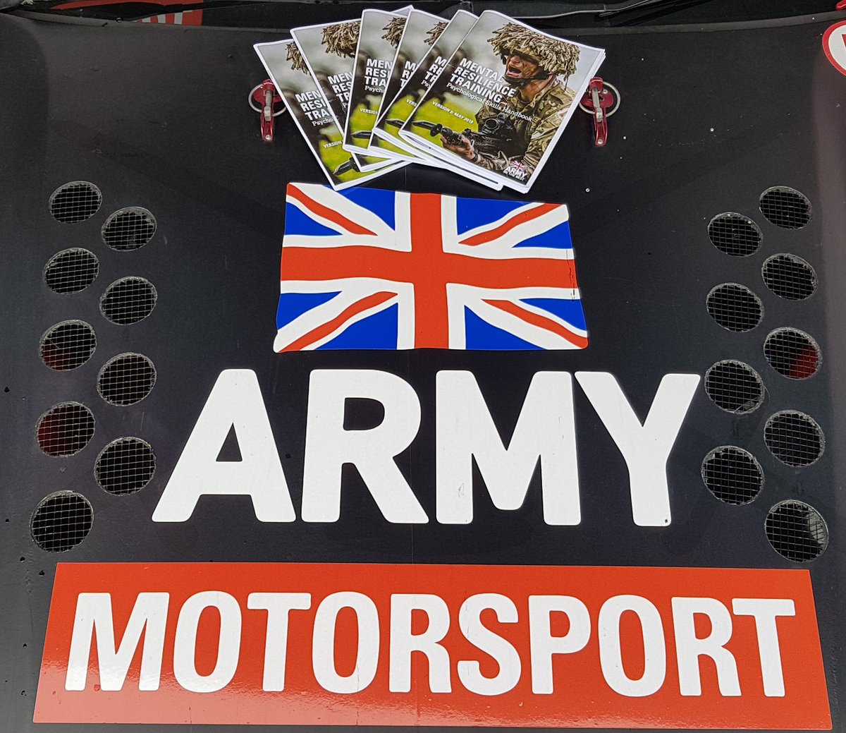 ArmySportsCar's tweet photo. After a successful day testing members of the ASCR team will be receiving some Mental Resilience Training as they prepare to take on the awesome Spa Francochamps. Focus will be on emotional control and mental rehearsal.@ArmySgtMajor @ColTimB @OpSmart_MRT @750MotorClub https://t.co/s7kegZEaqm