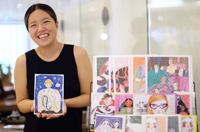 PingHatta's tweet photo. Hey guys! I’m running an Etsy shop 🌞MID SUMMER SALE🌞 15% off on all purchase of $35 (฿1,070) or more!! Starts now til Sunday 14th 11:59PM Thai time. 
FREE shipping on all Thai orders / $8 for all intl orders! Shop onnn 🛍

Thank you p’ @koychani for t… https://t.co/psAFlDM9FT https://t.co/81BjOj9ikg
