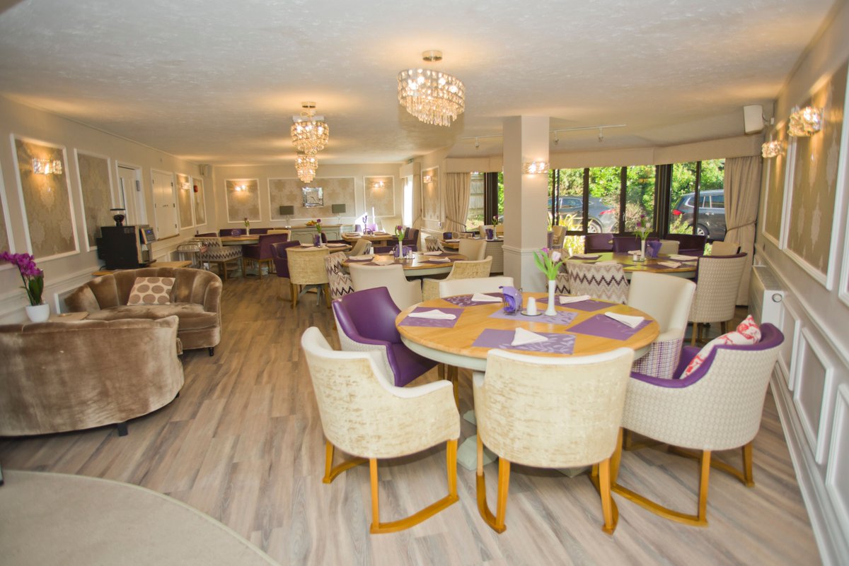 Did you know that Bradbury House has been recently refurbished? We're hugely proud of our new surroundings. 😍

#SouthBucks #carehome