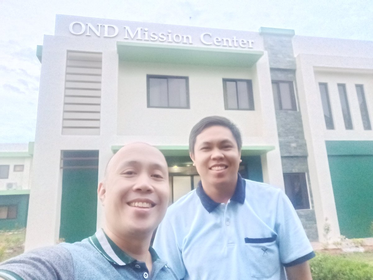 iamoric's tweet photo. Retreat 2019 #Marist #NotreDame #Damean #NDKC #ndkcIBED #NDKCLEADS https://t.co/IANIHIzKnE