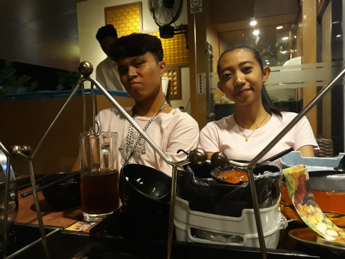 ikaphoenix1's tweet photo. Hey pacar i love you 💕💕😘 https://t.co/j984fl4gH0