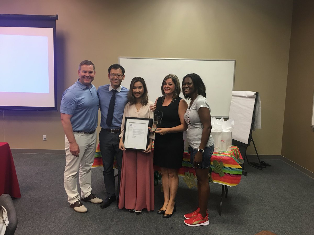 CVSTalentlytics's tweet photo. Scrolling through my photos for my TBT &amp; ran across this inspiring photo, these 3 women have all promoted within a year- DLEL to DL, DL to RD, and RD to DVP. Truly inspiring women. Should have save for Leading Women Wed but found all to inspiring! #cvstalent #cvsinspiringleaders https://t.co/9oW7XP8rRo