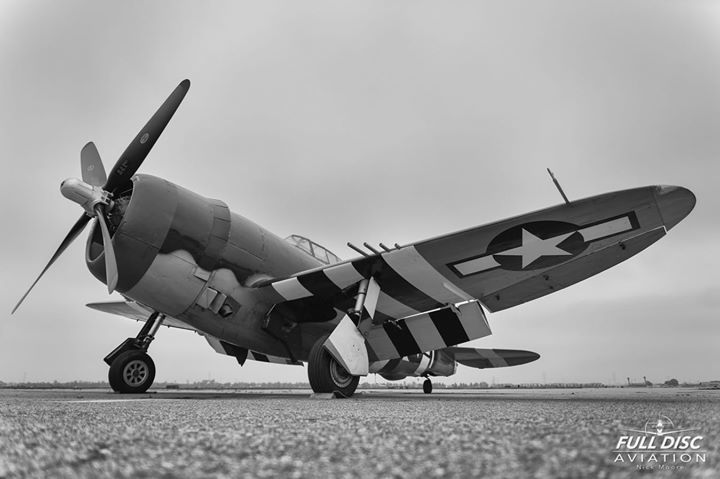 GravityImages's tweet photo. "Mono Razorback"
.
Curtiss-Wright built P-47G waiting for the "May grey" to burn off at the 2019 Planes of Fame Airshow.
·
.
#p47 #jug #taildragger #warbird #warbirds #planesoffame #ww2 #monochrome #blackandwhite #aviators #planes #nikonphotography #flyi… https://t.co/KtHVTpuHxS https://t.co/2pi9tK6f2w