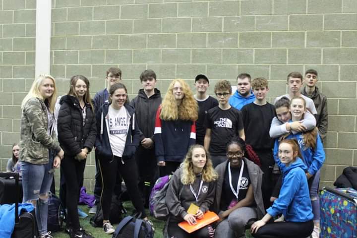 NCSWave2Team3's tweet photo. Hey!
This is our NCS Team and we're raising money for @macmillancancer and renovating their garden the Castle Hill Hospital in Cottingham. #makeadifference #NCS #ncsyes https://t.co/QYoU5FMwco