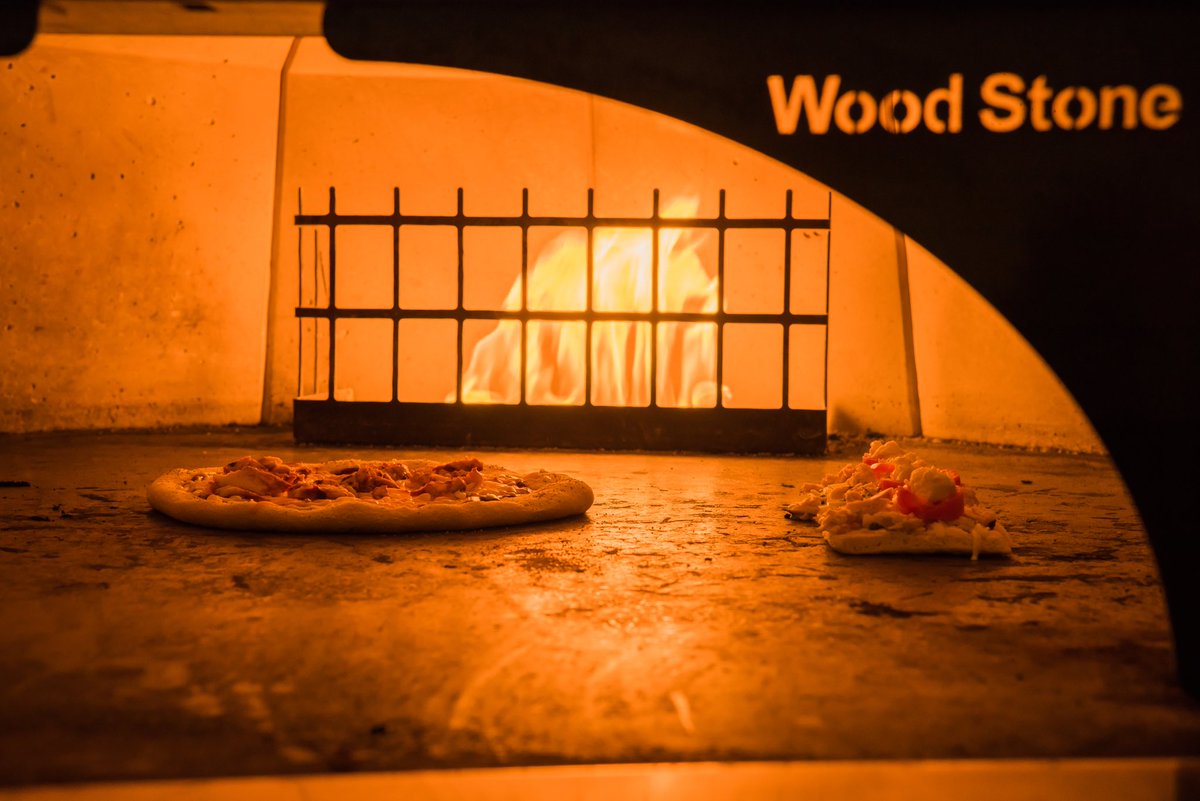 The heat is on. 🔥

#woodfiredbrickoven #theheatison #freshdoughpizzas #flatbreadstoo #yumyum