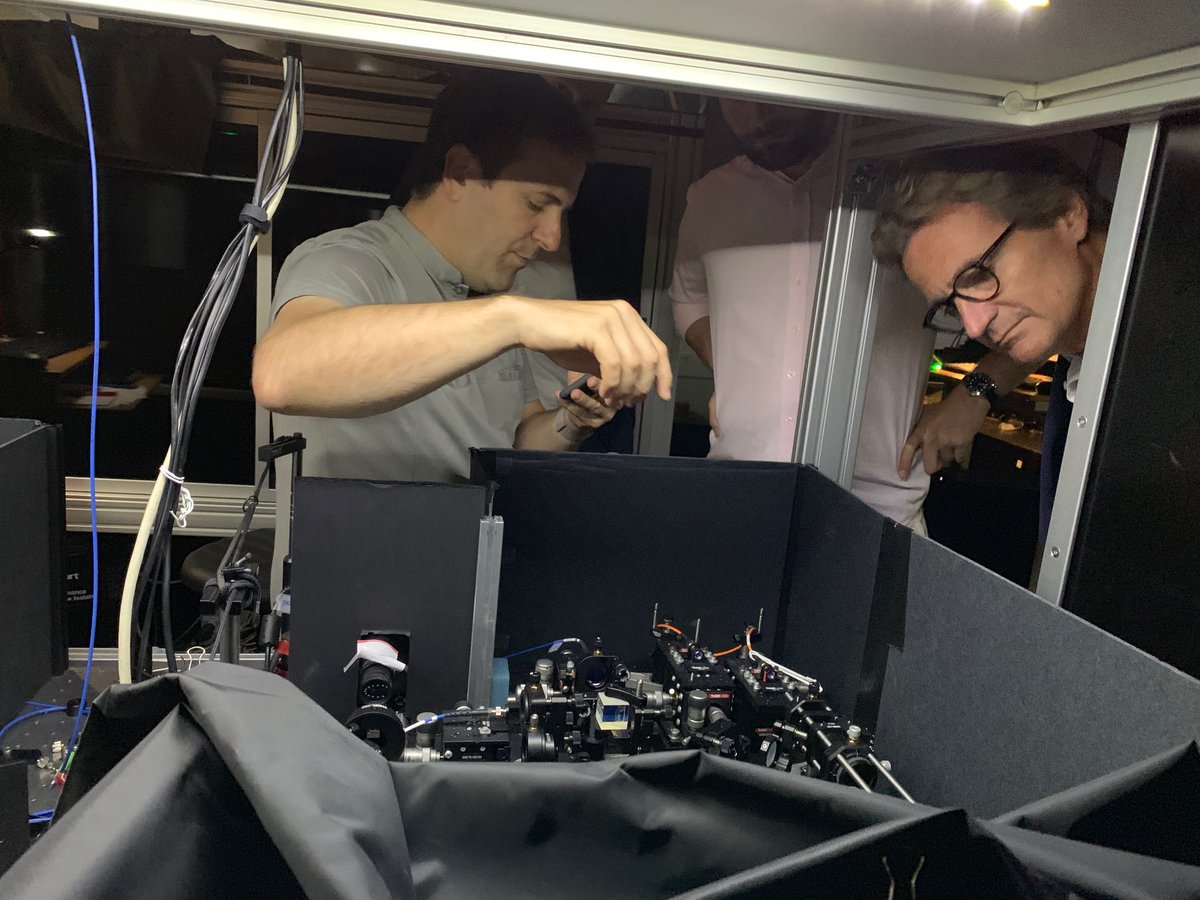 Quantonation's tweet photo. Great meetings with the team at @LightOnIO offices in #Paris: these guys are really bringing #Light to #AI ! Following with a guided visit by @sylvaingigan showing fantastic experiments at the Optical Imaging in Complex Media Lab. Check their publi @comedialkb #DeepPhysics https://t.co/TWXdFT8HMi