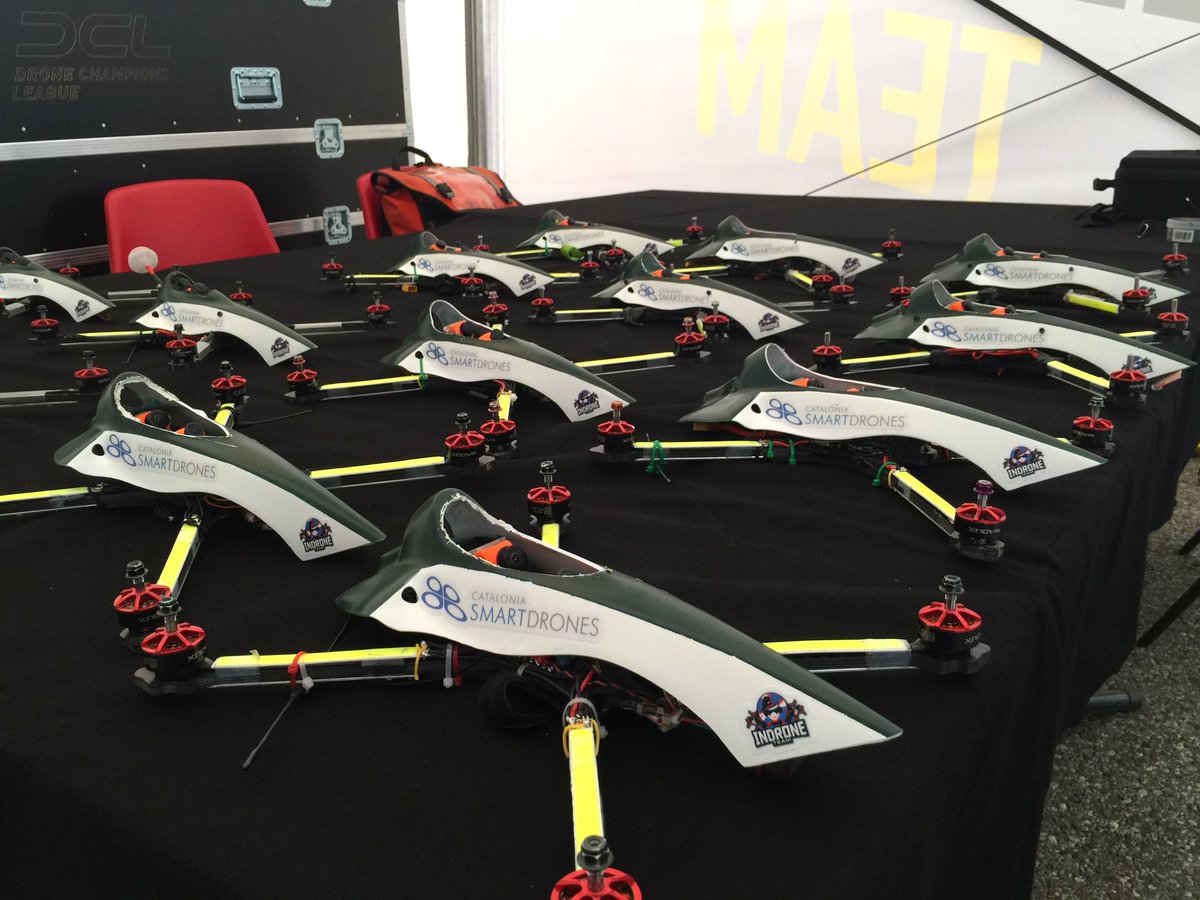 IndroneparkBCN's tweet photo. Participant a la cursa de drons més important del món gràcies a / Participando en la carrera de drones más importante del mundo gracias a @CataloniaDrones @DroneChampionsL #dcl #torino https://t.co/99pSkT2PKe