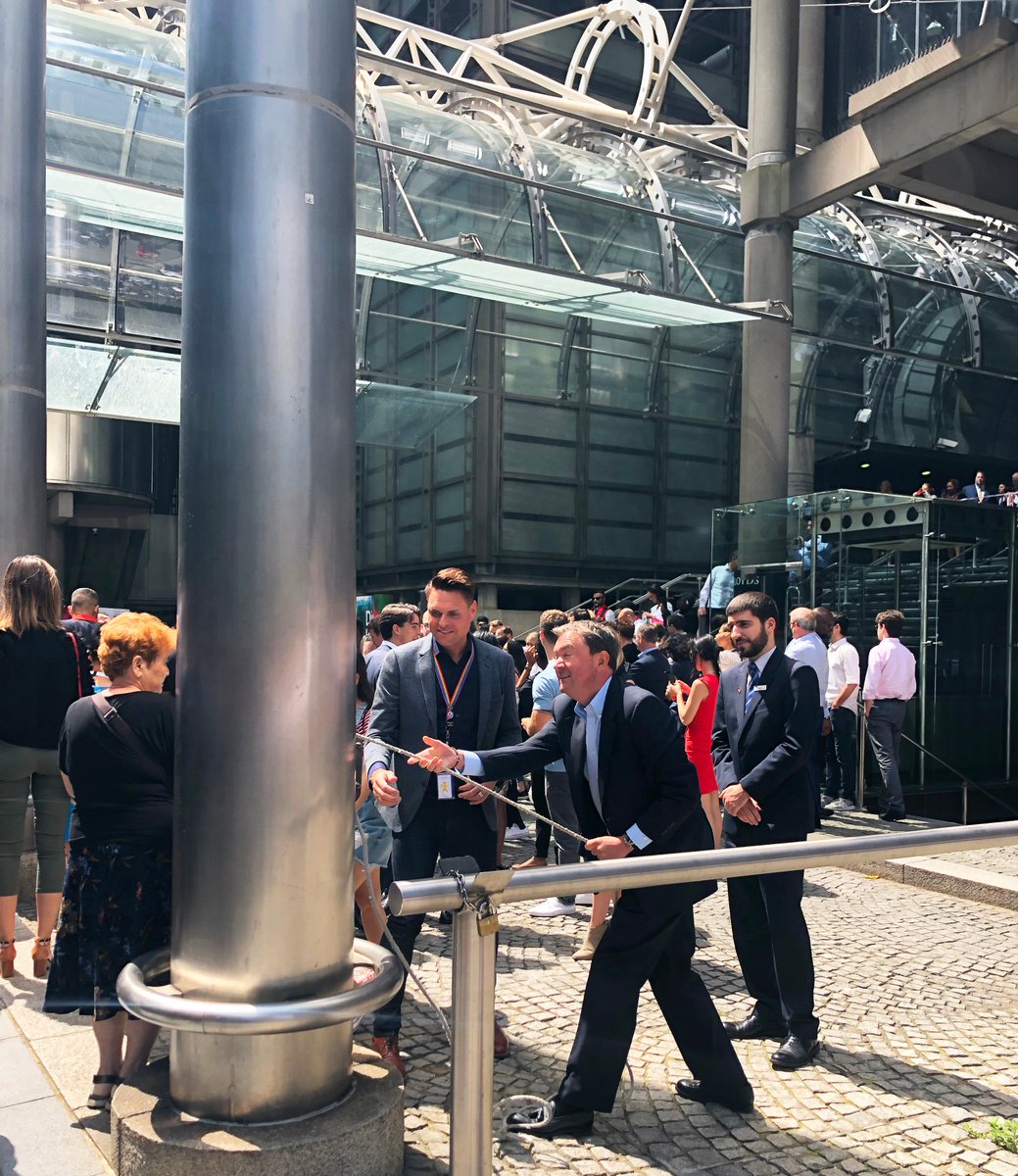 MillerLLP's tweet photo. Great time at Lloyd’s celebrating the launch of @diveInfest 2019, where Miller’s CEO, Greg Collins, raised the #DiveInFest flag to mark the occasion. Miller is proud to be a gold sponsor again this year and are looking forward to hosting multiple events on #diversityandinclusion https://t.co/Y6lsmbt7Fa