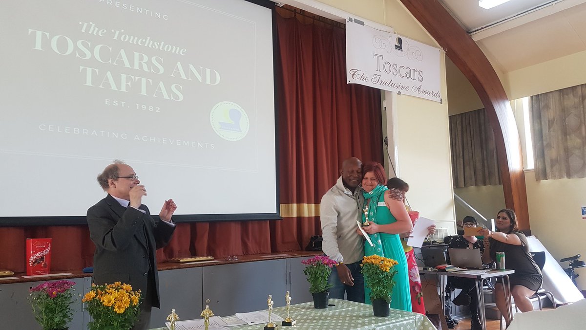 Touchstone_Spt's tweet photo. @JessicaParker57 wins the #SylviaLandellsAward judged by News4You members - so well deserved #TenderQueen #TOSCARS #TAFTAs #celebration #Fun #Thankyou https://t.co/GuKwix79vy