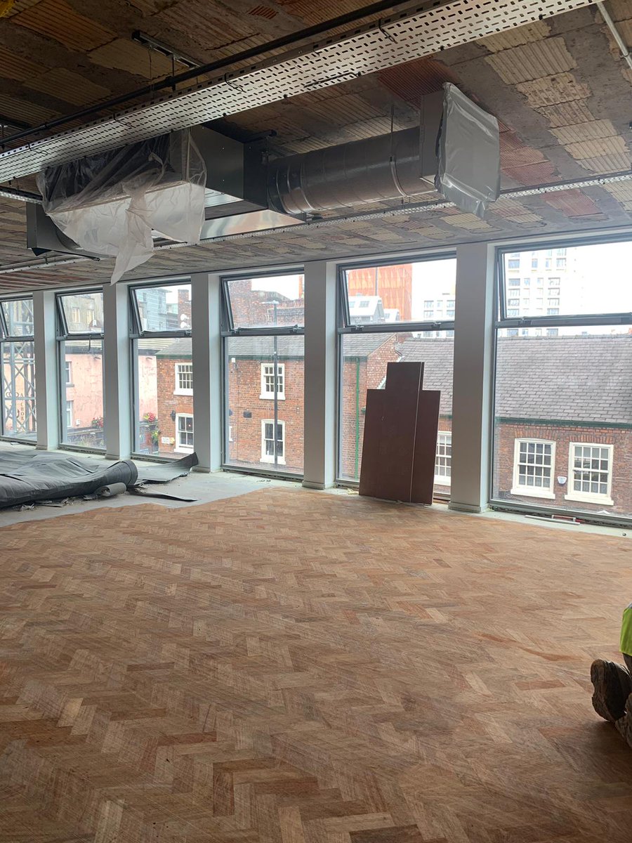 CERT_property's tweet photo. Hilton house is looking amazing! 
Sanding of floors bringing this fantastic wood parquet flooring back to its former glory! #flooring #hiltonhouse #Manchester #certproperty #property #development https://t.co/tsGYCgaRSI