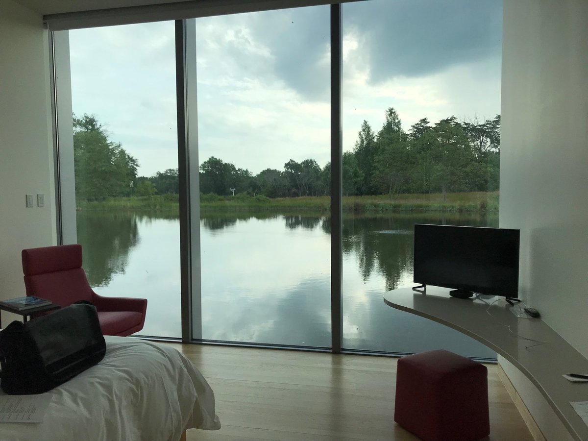 JKamens's tweet photo. I’m never sure if I’m excited about getting to my room @HHMIJanelia if it’s because of the view or because of the great discussions sure to be coming. #ConferenceGeek https://t.co/HiIFDi4Jt5