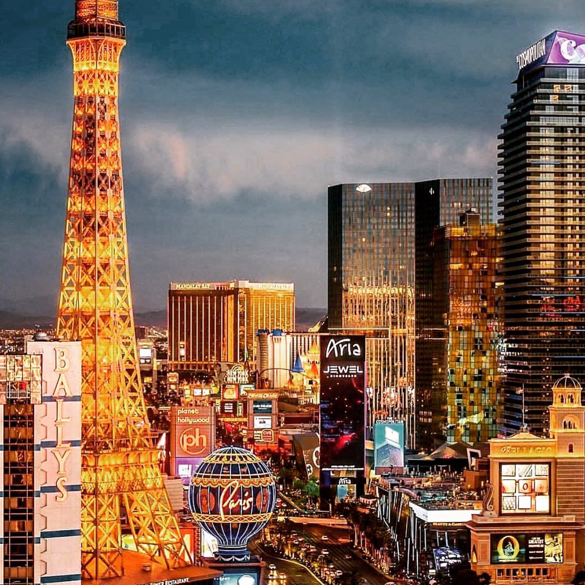 #lasvegas #105degrees #imback @ Las Vegas, Nevada