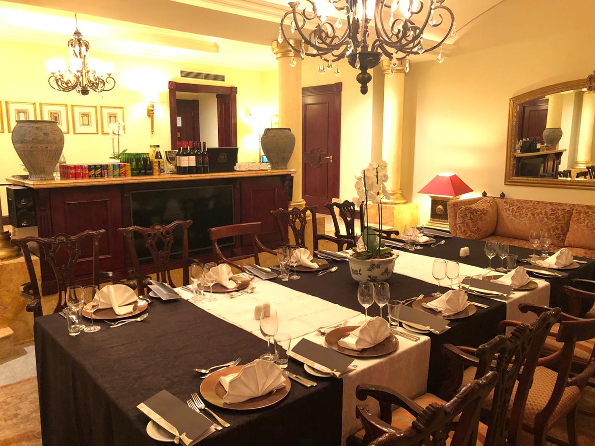 When a VIP guest requests a special Presidential Suite Dinner, we pull out all the stops ✨ Let us arrange an extra-special night for you and your friends 👉 bit.ly/2wES529 #LegacyHotels
