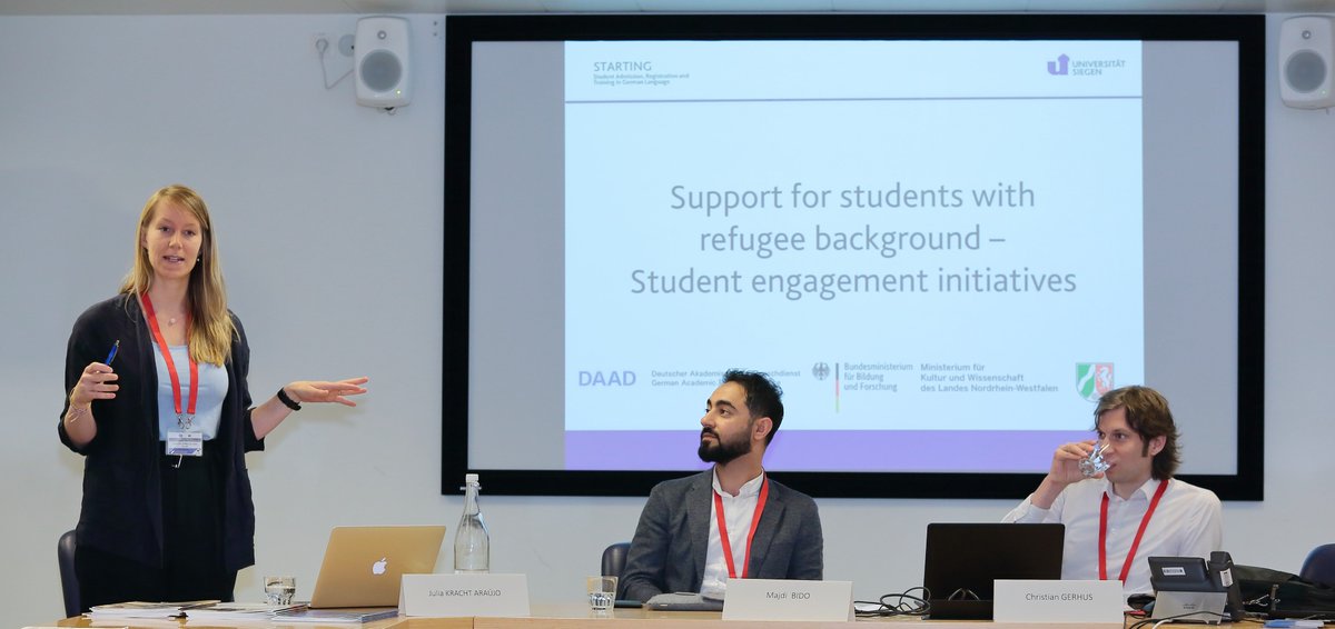 DAAD_EU's tweet photo. Don't miss our event report from the #GREET & #AcademicRefuge conference, which created a platform for European exchange on #HigherEd values in practice and the #integration of #refugees in #HigherEd.
📷by ©Bruno Achen #HE4Integration
https://t.co/tgNt40lpNn https://t.co/N3spfKBT4Z