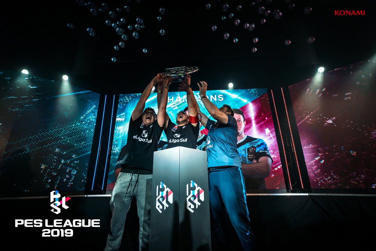 pesleague's tweet photo. Take a look back at some #PESWF photos this #ThrowbackThursday! 📸

Check out the Gallery section towards the bottom of this page on the official #PESLeague website: https://t.co/TleS3wehHM https://t.co/oWViBO7FPe