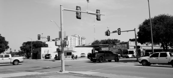 JonesLawGroup1's tweet photo. What Do Those Intersection Cameras Do?https://t.co/U01a0VAA5n https://t.co/qWAI3d6JgT