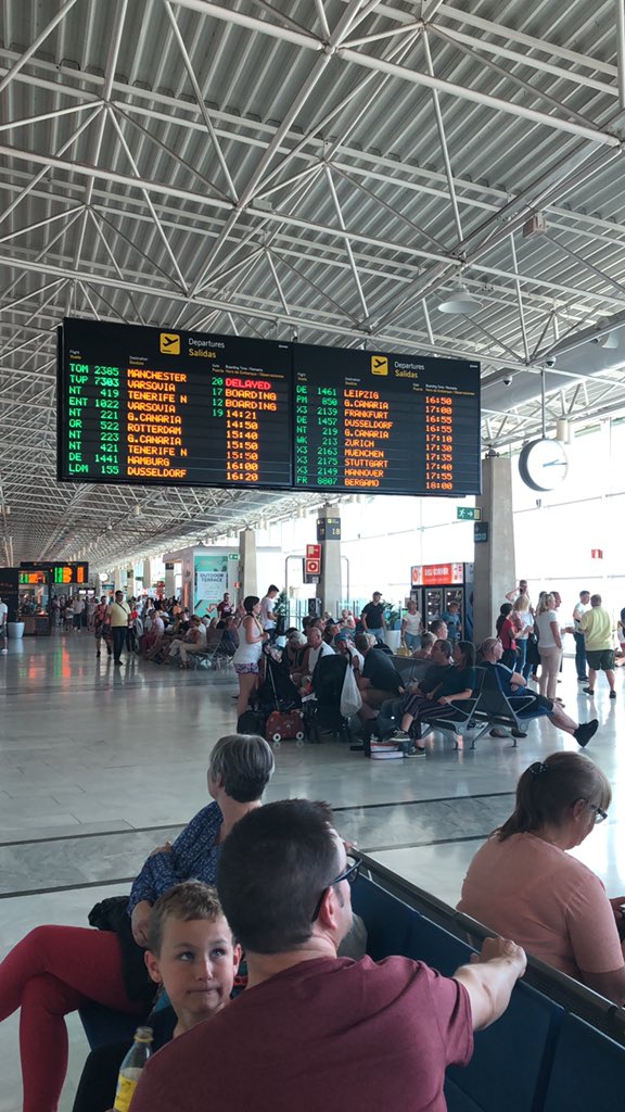 WalkerStephenF's tweet photo. @TUIUKcares Almost 22 hours since hotel pick up, then a cancelled flight, back at Fuerteventura airport with ANOTHER delayed flight, no airplane at the gate, no comms and no food or drink on offer!!  #howlong? #disappointing #anyupdate? #tui https://t.co/Hj433LKSxB