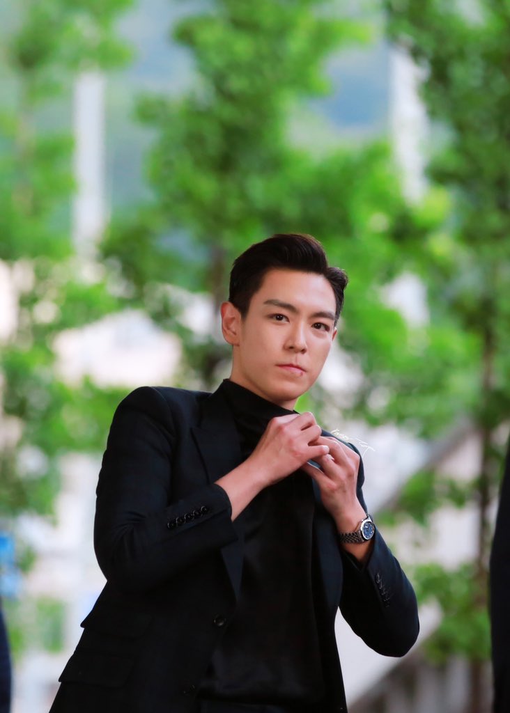 ForeverTOP_cn's tweet photo. 20190706 TOP้ๅฝน
#LongTimeNoSeeTOP
#ํ #์ต์นํ #TOP #ๅด่้ #ForeverTOP https://t.co/2EJPay9e0a
