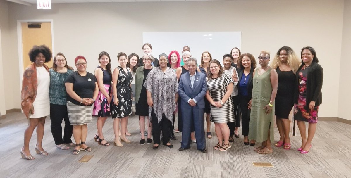 janicejackson's tweet photo. I want to thank our Teacher Advisory Council for participating in @chicagosmayor Listening Tour. We appreciate your candor &amp; honesty about the joy &amp; challenges that we face in educating our children. Looking forward to implementing your ideas for supporting educators &amp; students. https://t.co/1CetaDa1cl