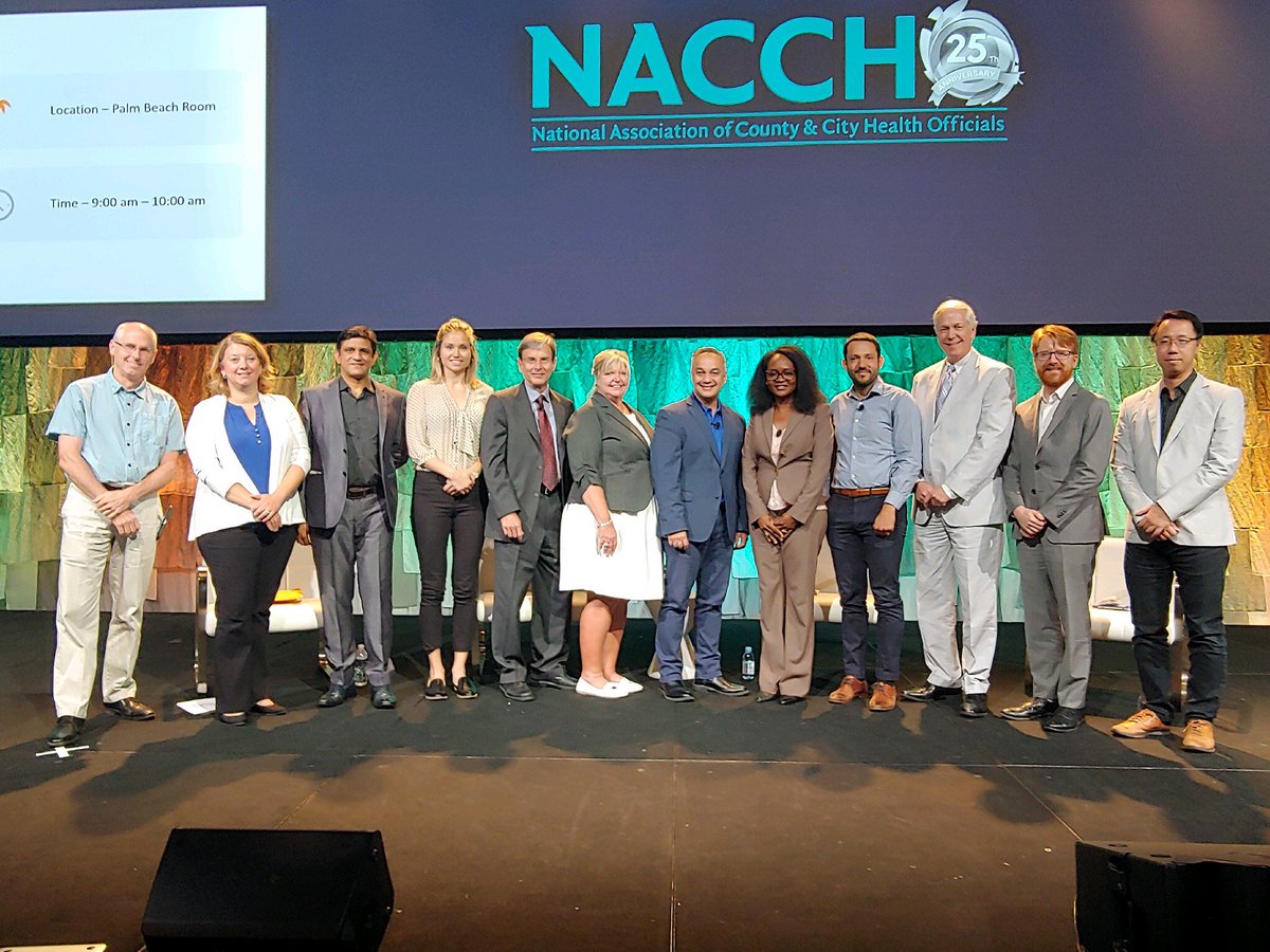 hcphtx's tweet photo. #ISDS group is here @NACCHOalerts #NA19! Great to be part of the Global-to-Local Public health exchange project! #GloCal #Global2Local 
#publichealthmatters #globalhealthmatters https://t.co/Aik0JIMR3T
