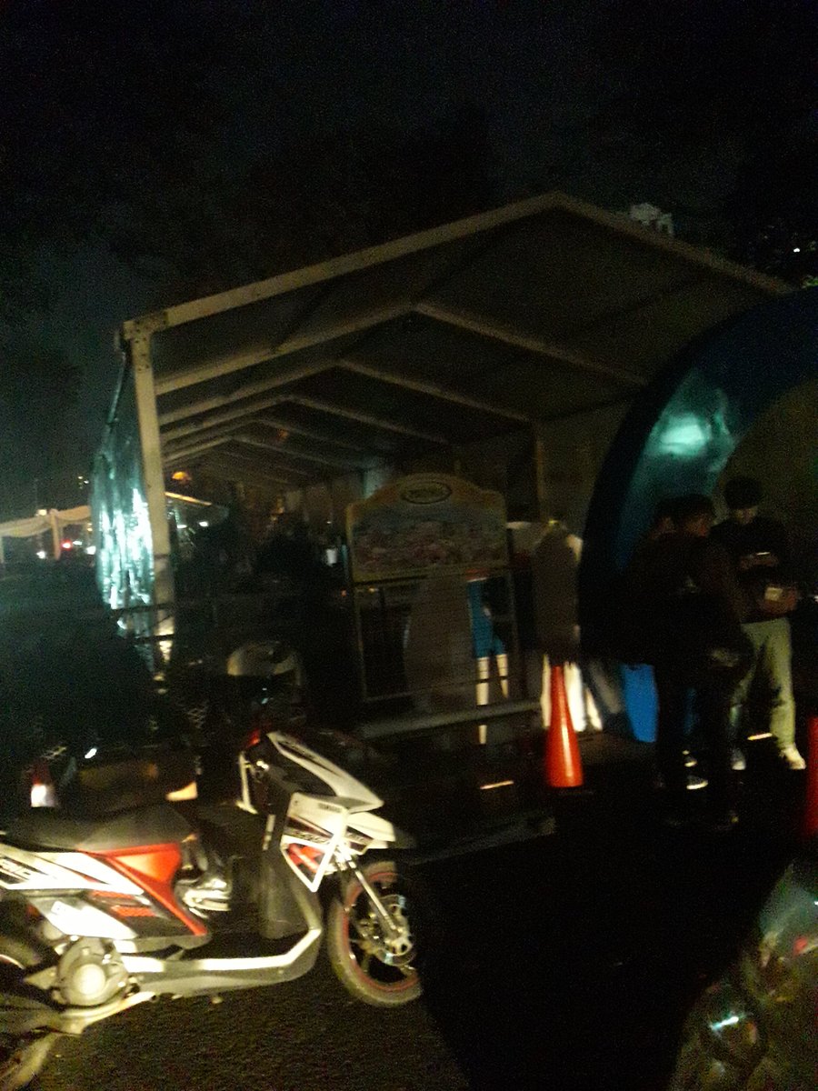 subarnad's tweet image. Jalan dari dan menuju diponegoro depan gazibu ditutup total karna akan ada acara di 12,13,14 juli