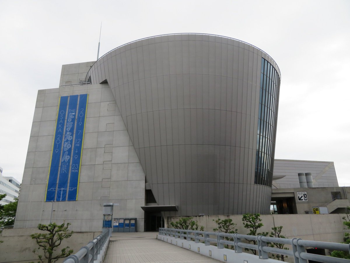 小吹隆文 本日のおまけ 大阪文化館 天保山と海遊館 観覧車など天保山 の風景 このあたりを訪れたのは久しぶり サントリーミュージアム 天保山 があった頃はしょっちゅう行ってたのだが