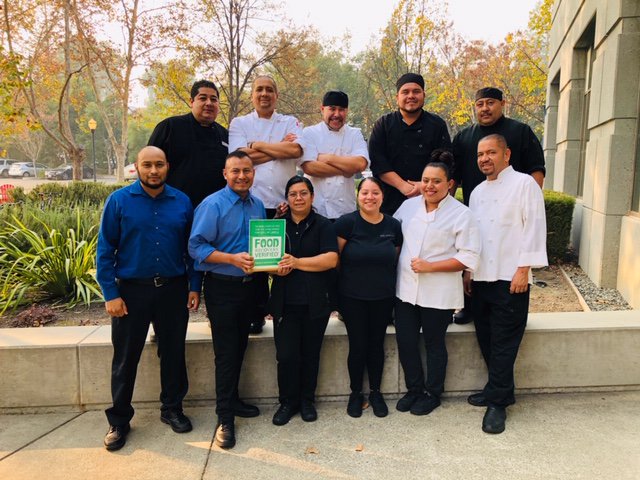 FoodRecovery's tweet photo. Did you hear? The @beardfoundation Taste America tour will be #FoodRecoveryVerified! in 20 cities, renowned chefs will make delicious dishes and all surplus food from the events will be recovered and donated to hunger-fighting nonprofits. https://t.co/35t81Wv8Sf https://t.co/9xCZUmofUx