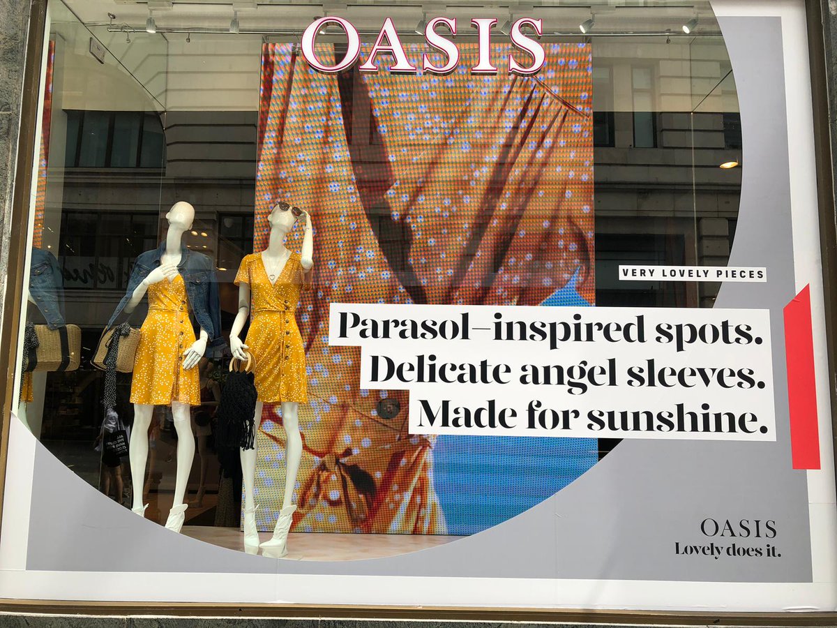 LuckyMrFox's tweet photo. @OasisFashion invited us back to produce and install an editorial-inspired window for their latest summer scheme. The simplicity of the design was a nice juxtaposition to the bold explosion of colour we installed for #LondonPride last week #weareluckyfox #retaildesign https://t.co/yiJzDJ4ln6
