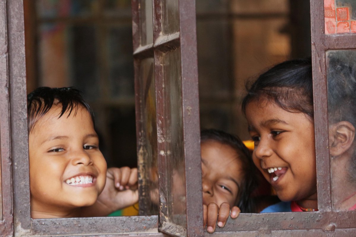 KathaIndia's tweet photo. #KathaLabSchool started the academic year with stories, smiles and colours. The first week isn't about studies but starting the year with joy and motivation. The week started with fun activities which taught the students values and practices of Gandhi.
#funwithkatha #children https://t.co/G4vpFhv7uQ