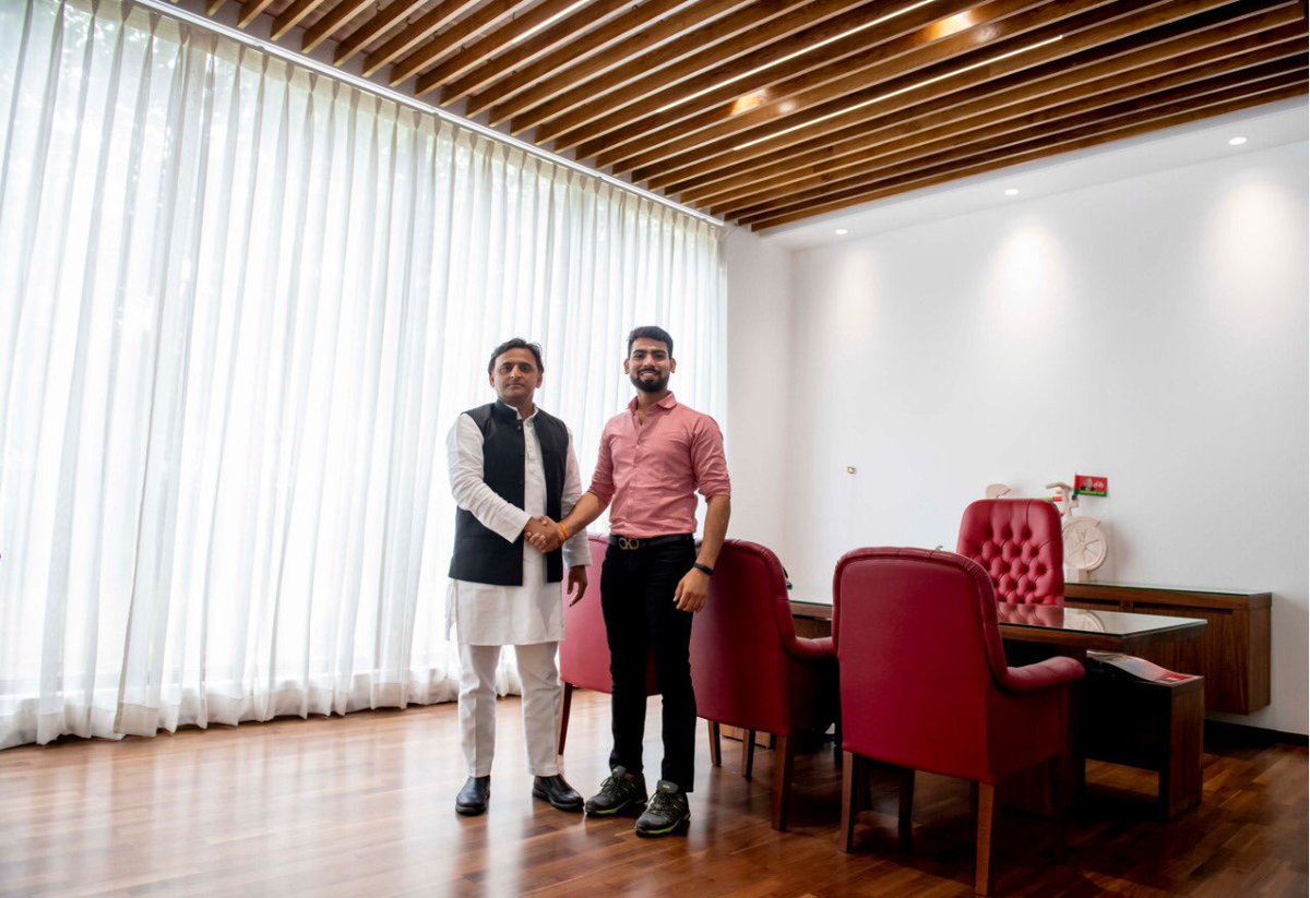 Akhilesh Yadav tweet media
