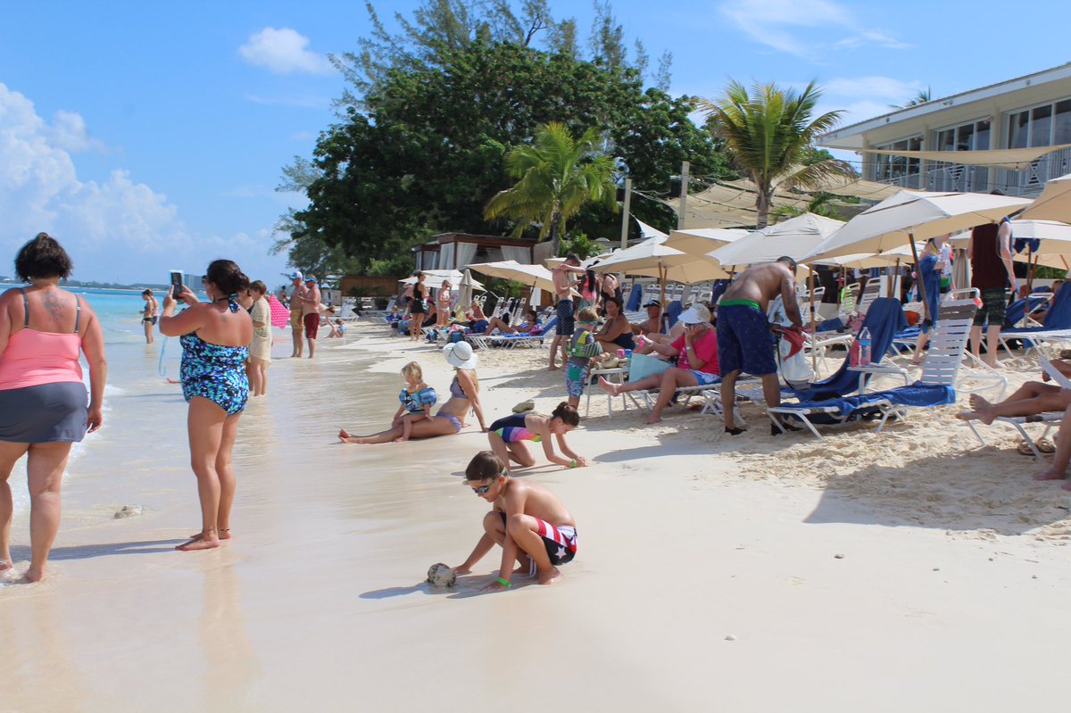 SLVPhoto's tweet photo. @CarnivalCruise #carnivalsensation #travel #vacation #cruise #portofcall #beaches #caribbean #caymanislands https://t.co/EqJ7sy9HKt