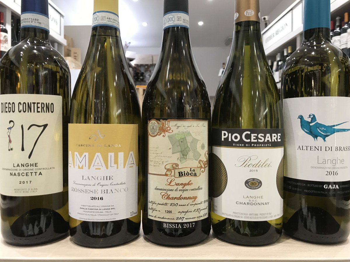 JeroboamsHeath's tweet photo. If you are looking for whites from #Langhe you know where to go ;) #Gaja #PioCesare #DiegoConterno #LaBioca #Amalia https://t.co/iAN0NbqYYE
