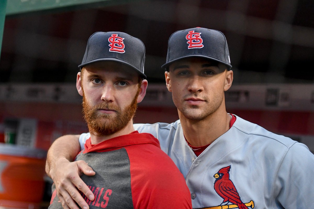 Cardinals's tweet image. Spots photographer, does best 'blue steel' impression 📸