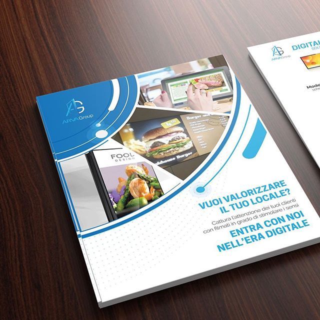 AdvanxeDesign's tweet photo. Flyers,volantini, leaflet...chiamateli come volete ma sono ancora uno degli strumenti di comunicazione più efficaci per la pubblicità offline 🤙🏻
#brochure #altaqualita #grandeformato #stampadigitale #creative #art #advanxedesign #graphic #design #stampa #flyer #creativo  #gr… https://t.co/lxj4MnwH3G