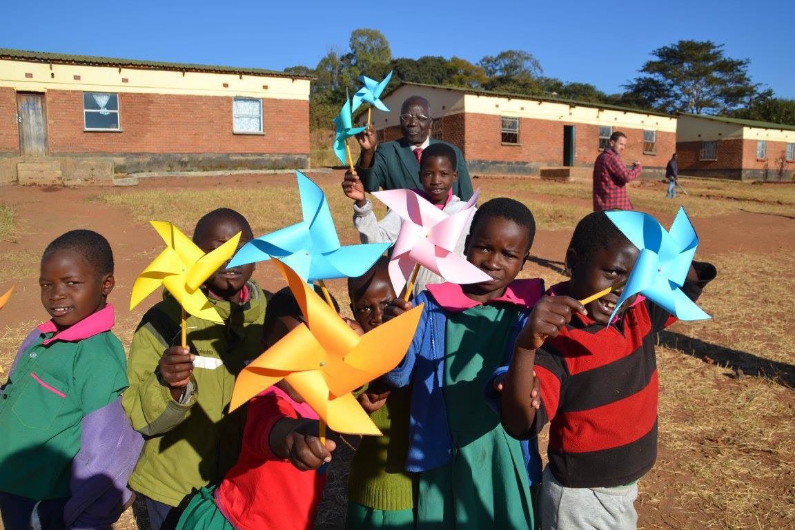 100XDevelopment's tweet photo. An amazing and  encouraging story that will make you dream big...William Kamkwamba, a Malawian innovator, engineer, and author, helped improved the lives of so many by following his passion.
Our Lipscomb education team is helping us help them reach their dreams. https://t.co/7uJcLJR5DH
