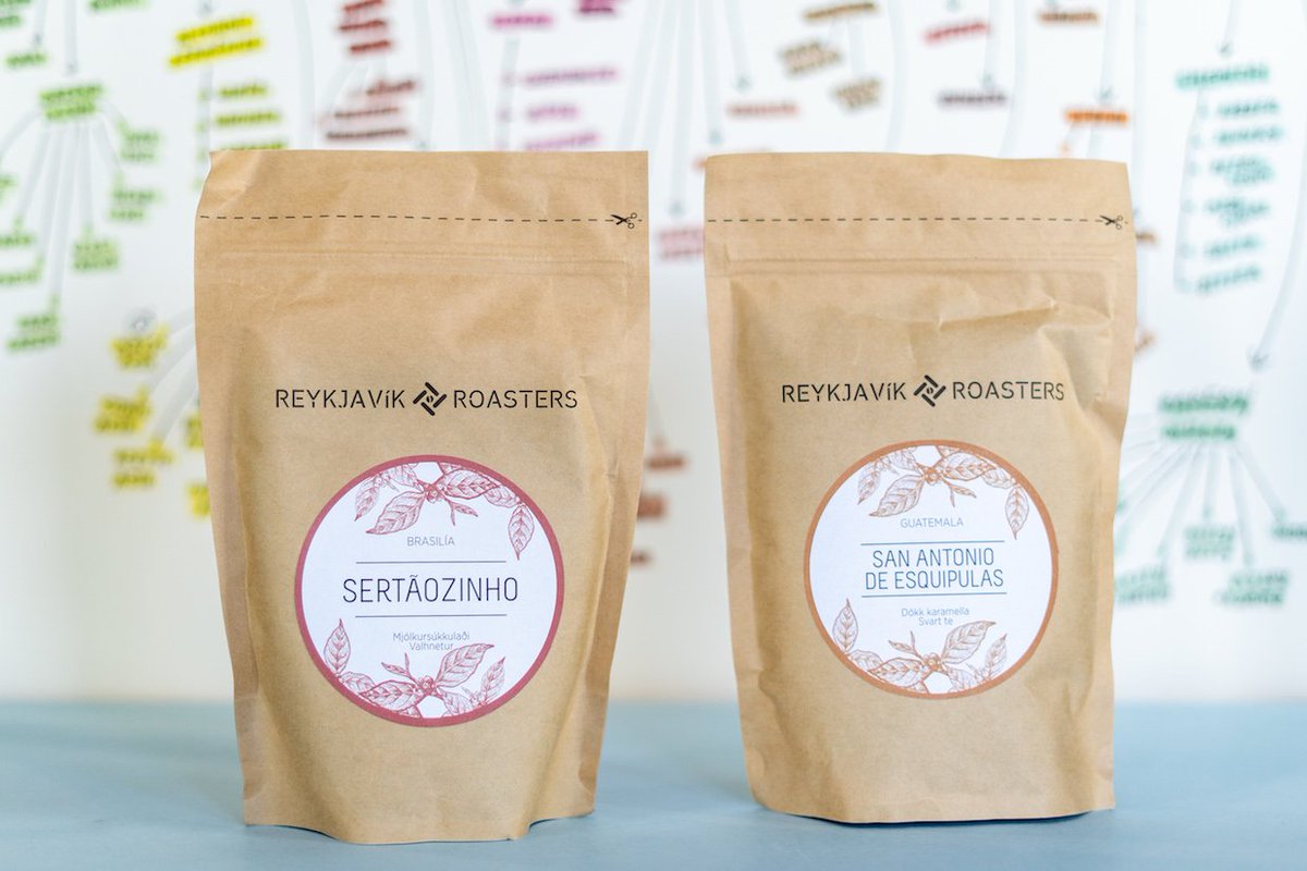 Unpacking Coffee with Kandace and Ray: Reykjavík Roasters dailycoffeenews.com/2019/07/11/unp…