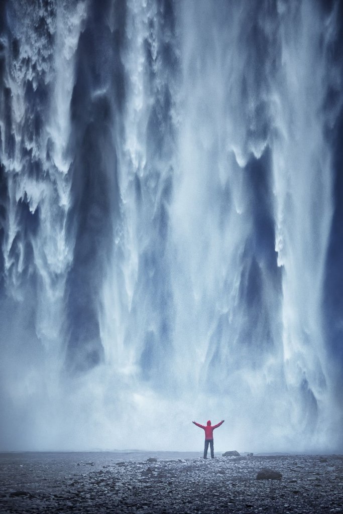 MartinBisof's tweet photo. Skogafoss is one of the most visited waterfalls in Iceland. This time we have tried with our participants some creative shots with a tele photo lens. 
https://t.co/34bIyZPZVo
https://t.co/VhP4y116X8
#iceland #Skogafoss #skogafosswaterfall #skógafoss https://t.co/sEuhmGUZlC