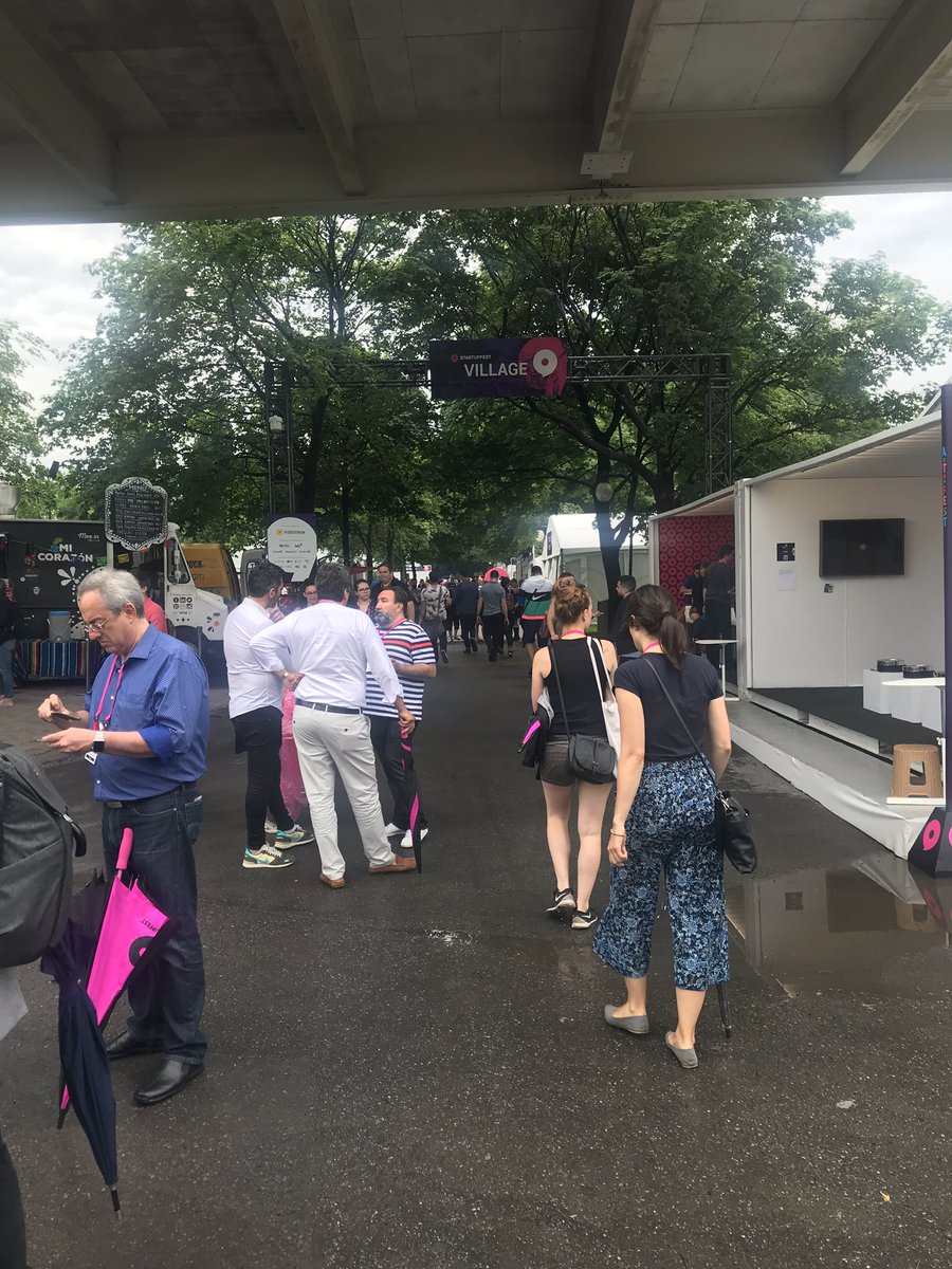 Checking out #Startupfest, happy the rain is holding for now