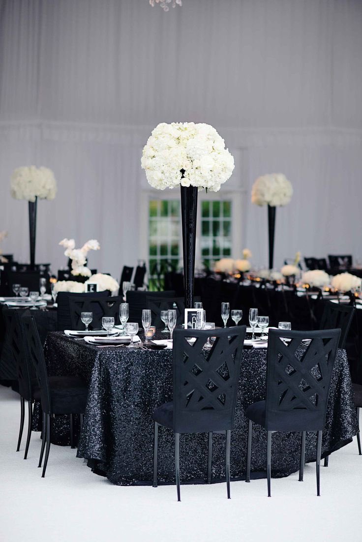 WinfinityEvents's tweet image. Wedding reception package delivered by Winfinity Events, this includes everything from the venue right down to the cutlery #WinfinityEvents